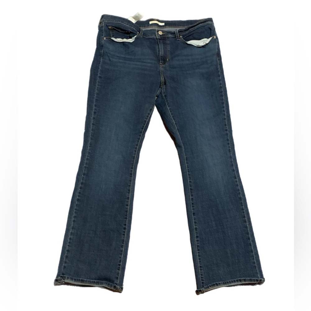 EUC Levi’s Classic Boot Cut Size 16 Blue Jeans